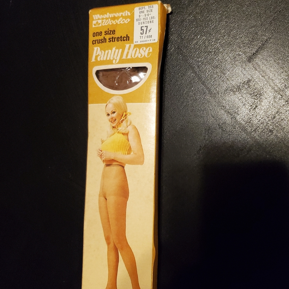 ✨️💃✨️Pantyhose from the Woolworth. One size. Vintage. Never opened. Movie prop✨